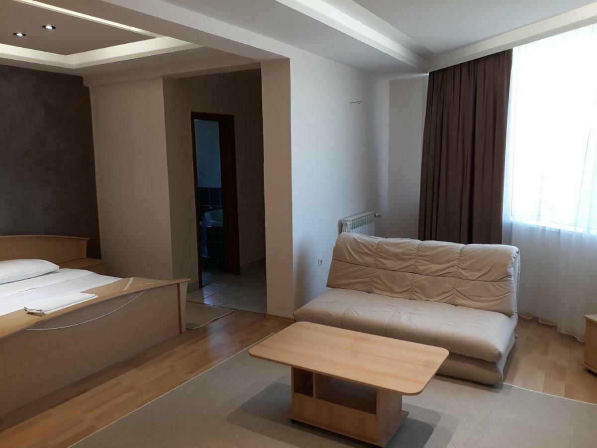 Čapljina Motel Lav מראה חיצוני תמונה